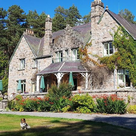Cambus O' May Traditional Highland Hotel Баллатер Екстер'єр фото