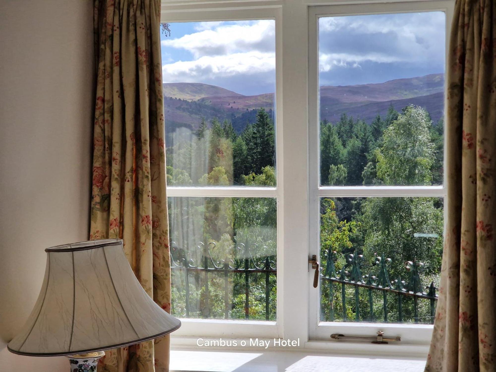 Cambus O' May Traditional Highland Hotel Баллатер Екстер'єр фото
